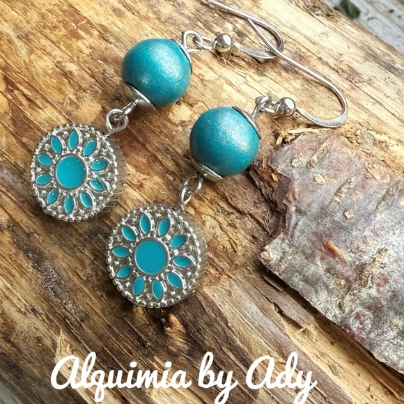 Alquimia Green and Blue Filigree Earrings - Picture 1 of 1